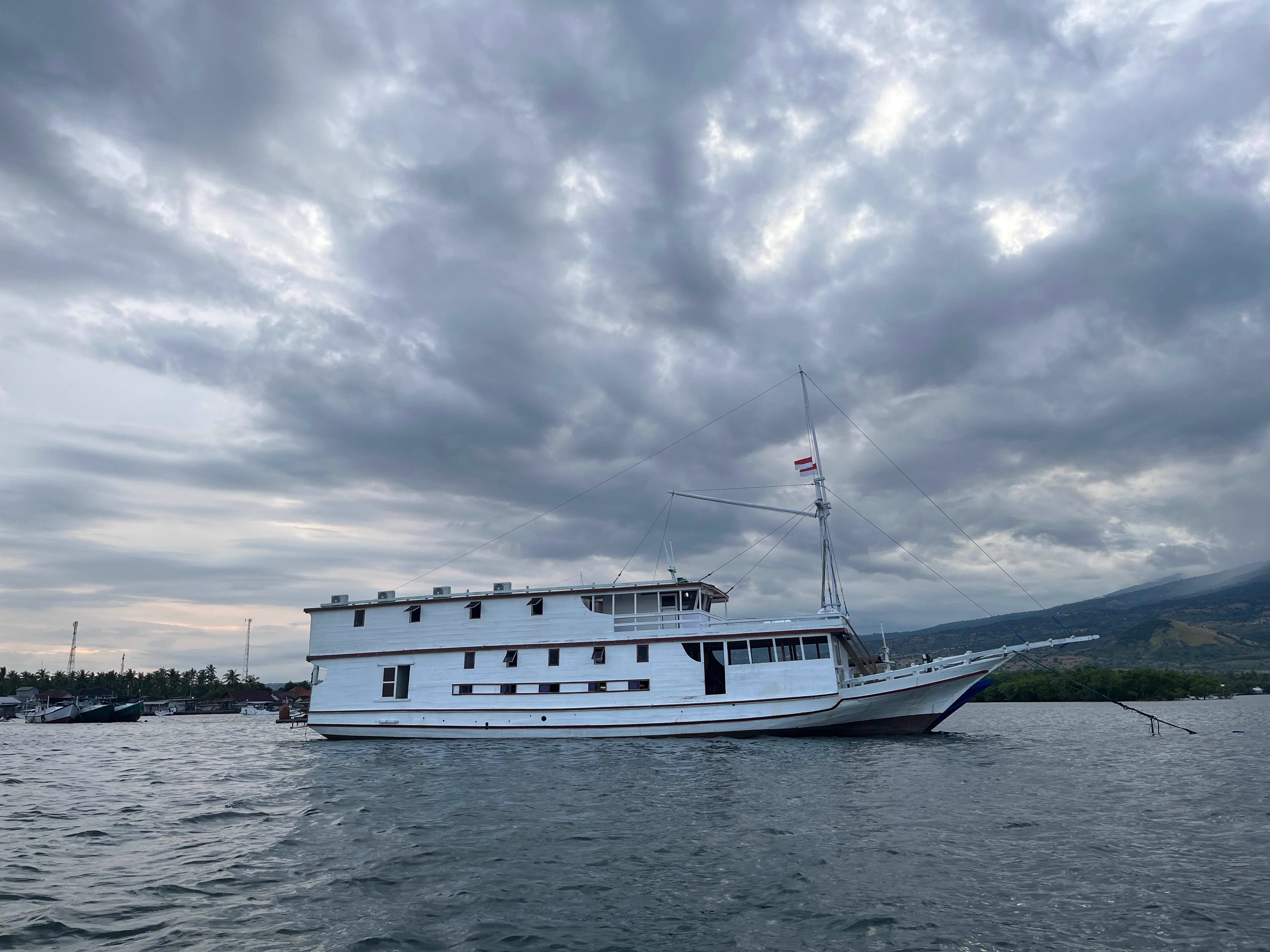 Open Trip Labuan Bajo ke Lombok, KLM Fajar Fadillah, 4 Hari 3 Malam - Foto Perjalanan 2